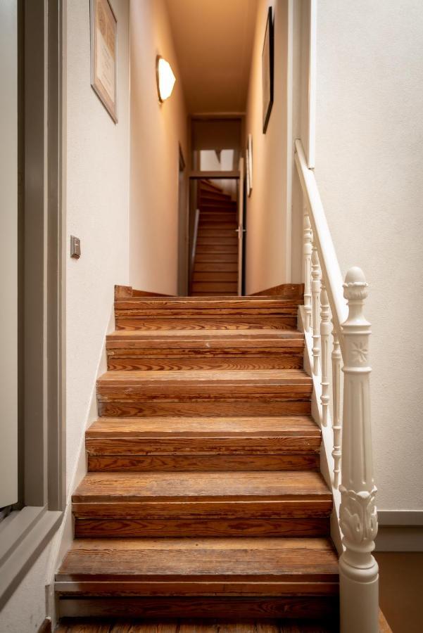 Gunnery's Apartment *